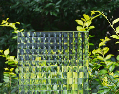 Hitchcross-patterned-glass