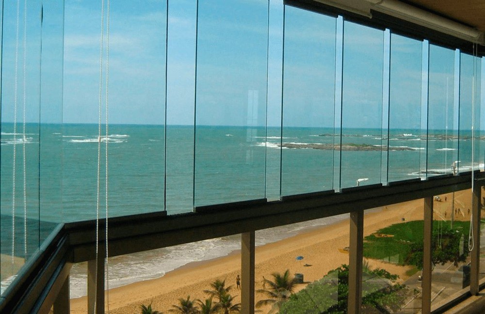 hurricane-proof-glass
